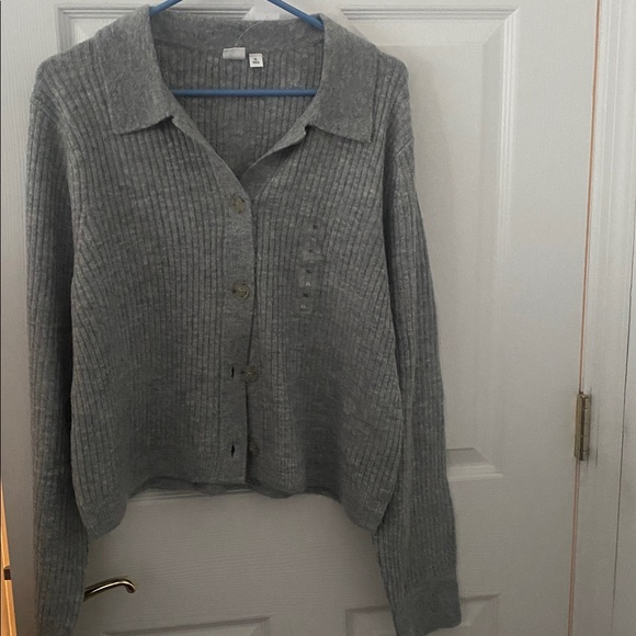 Gap Gray Ribbed Button-Up Cardigan w collar NWT very soft Stretches PtP 22.5 XL - Picture 1 of 10
